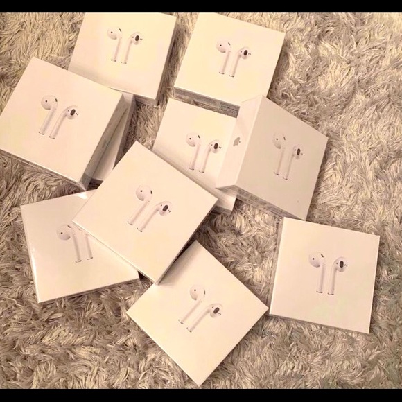 2nd generation AirPods